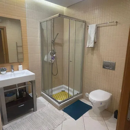 דירה Espacoso Com Piscina